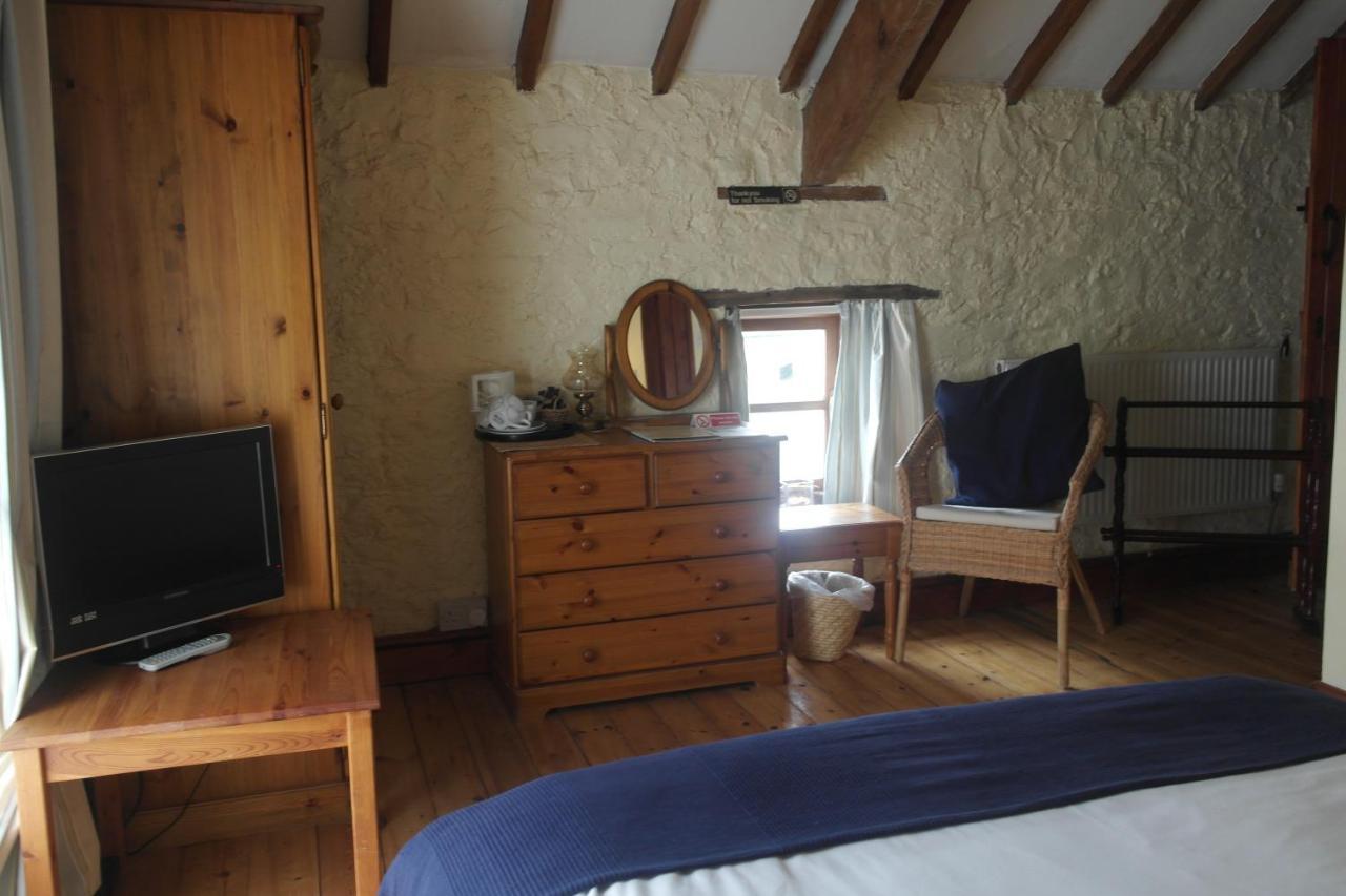 The Old Barn Bed & Breakfast Barry Luaran gambar
