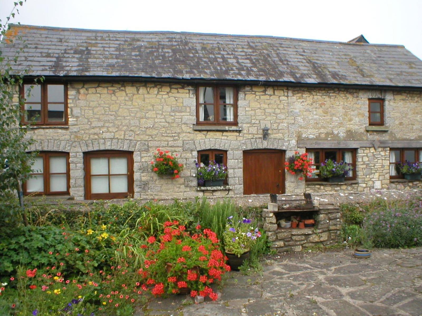 The Old Barn Bed & Breakfast Barry Luaran gambar